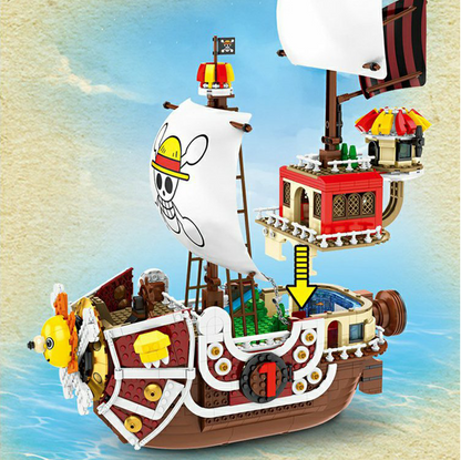 Thousand Sunny + Straw Hat Crew Minifigs (Limited Offer)